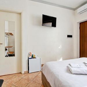 Camera con letto queen size